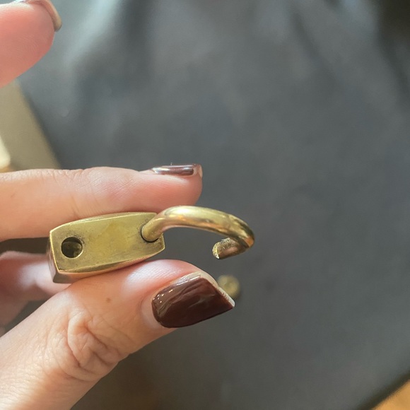 LV Lock #204 - Picture 4 of 8